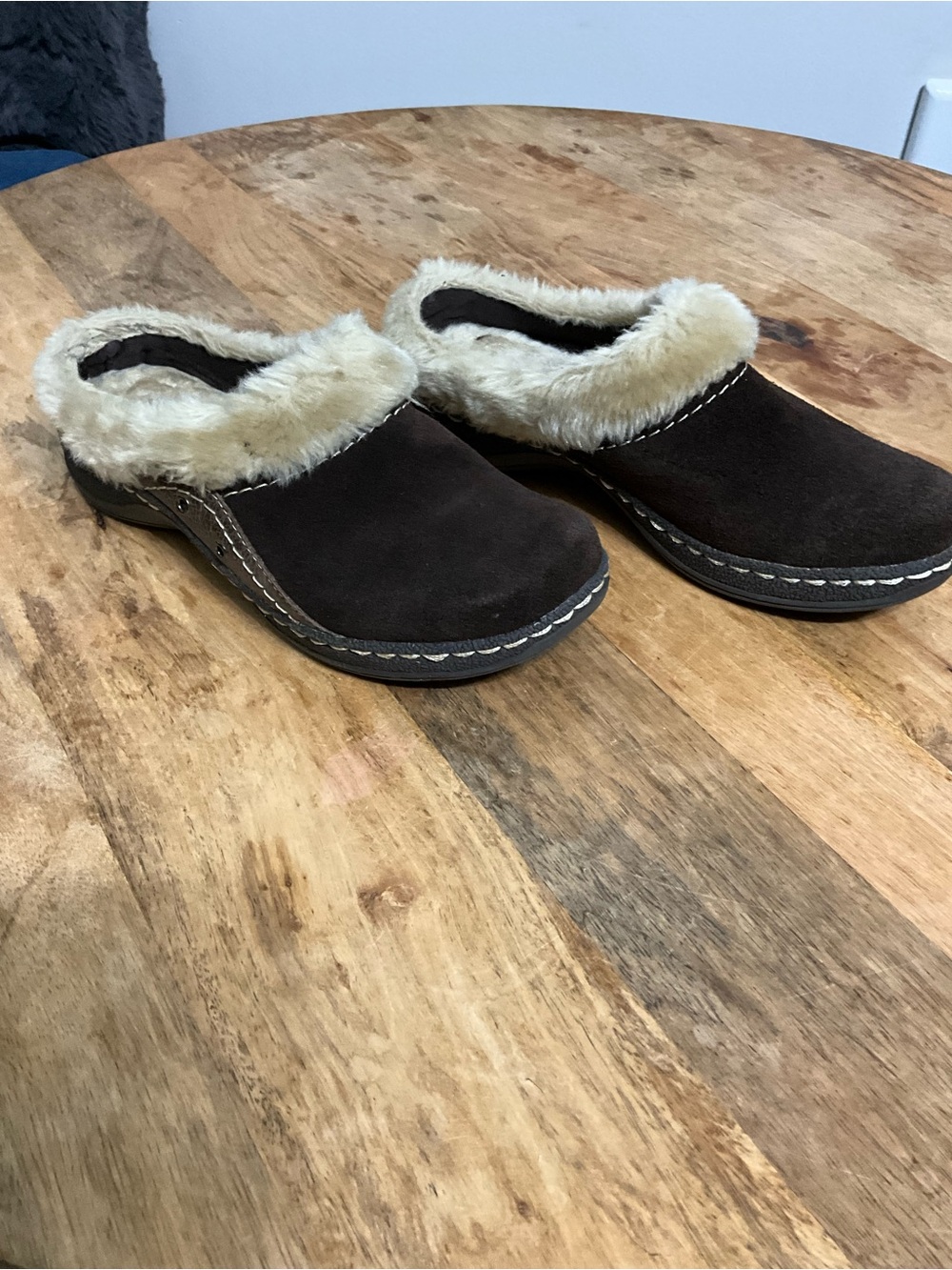 BareTraps Brown Suede Faux-Fur Lined Slip-On Clogs